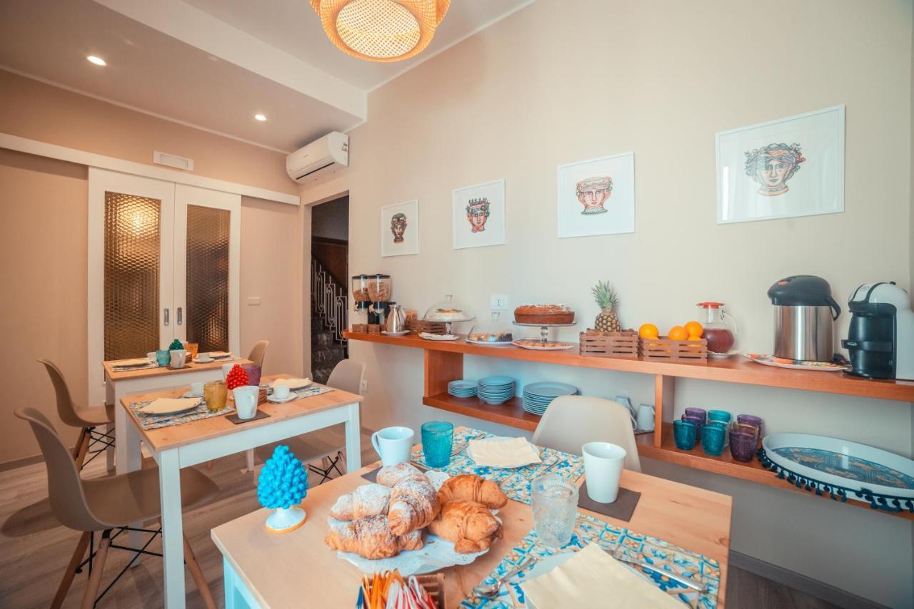 A'Coffa Rooms Taormina Exterior photo